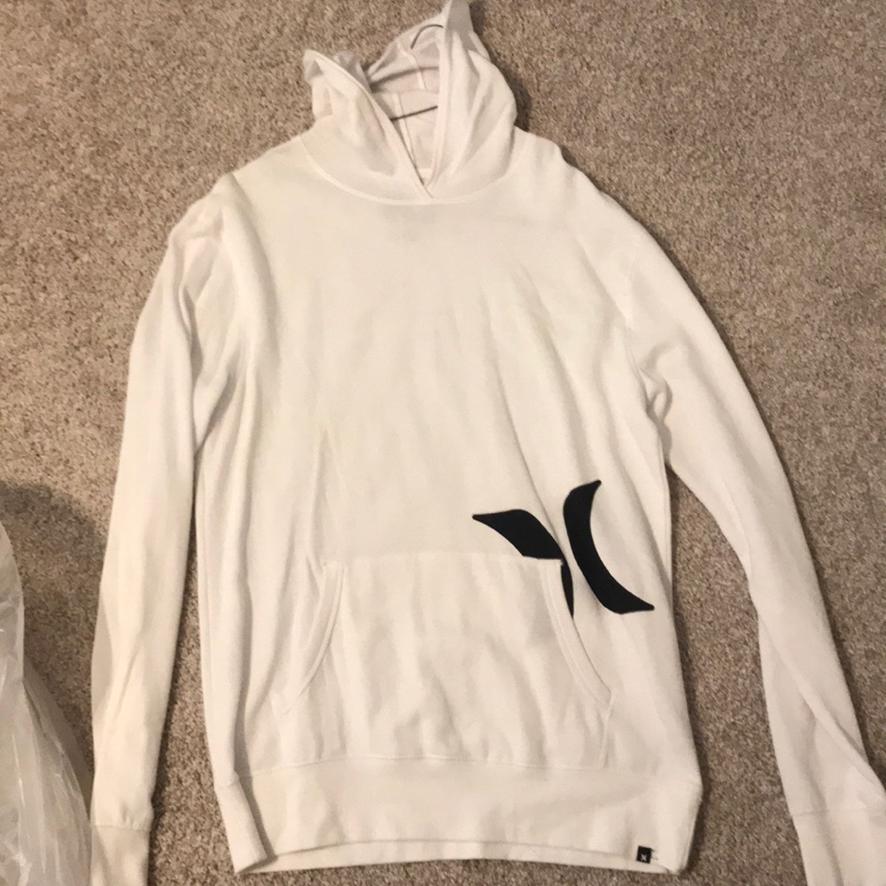 White Hurley sweatshirt